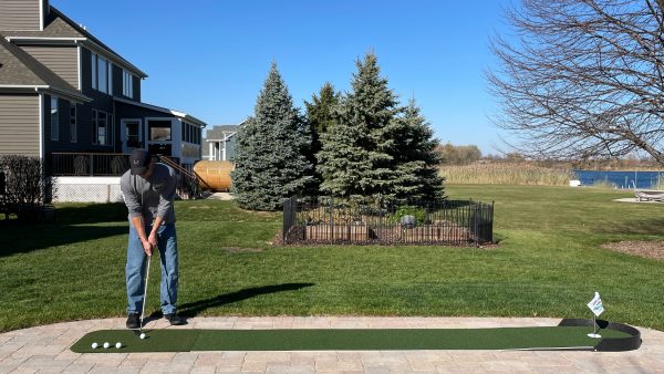 Commander Putting Greens - Big Moss Golf
